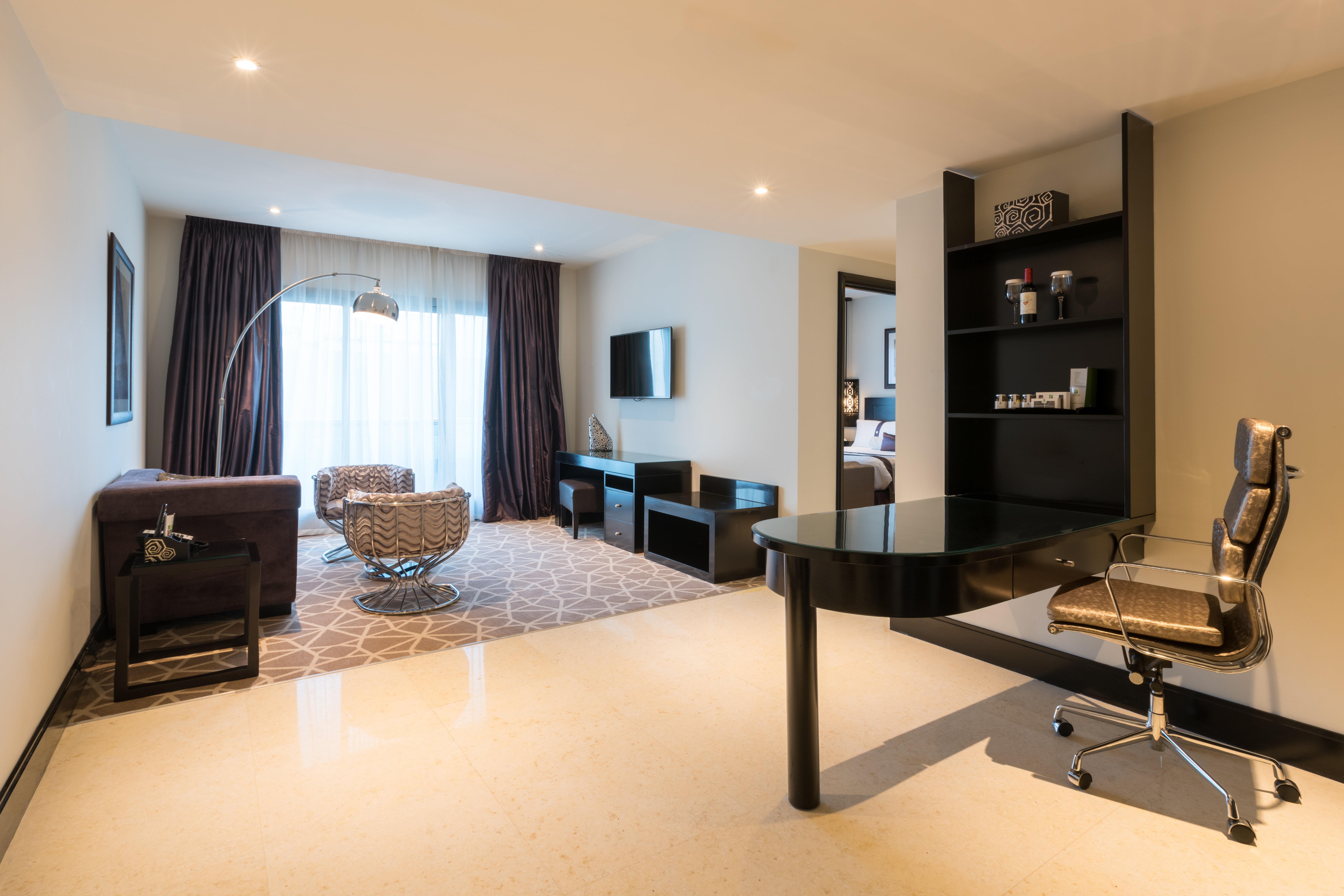Holiday Inn Dubai Al Barsha By Ihg Exterior foto